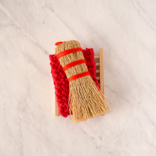 Zero Waste Scrub Set in Red