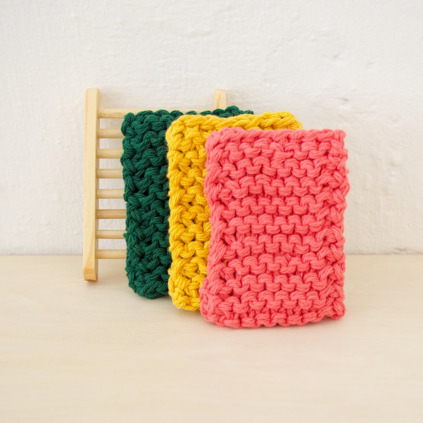 3 Forever Sponges in Retro Colors