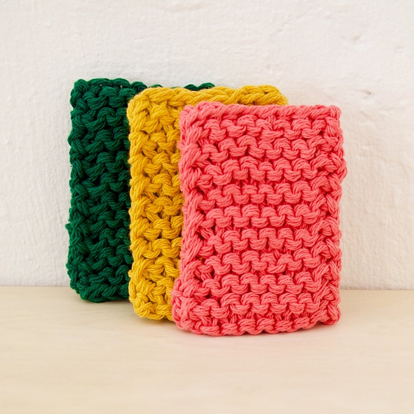 3 Forever Sponges in Retro Colors